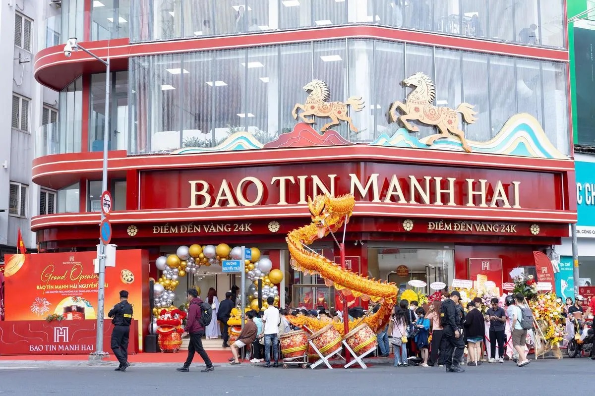 bao tin manh hai la ai