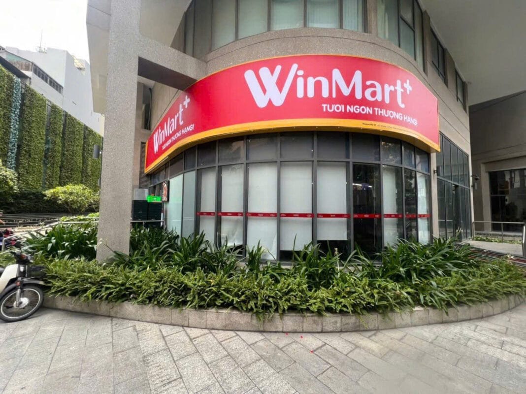 làm bảng hiệu chuỗi siêu thị Winmart (4)